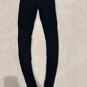 Black ALO Yoga Leggings